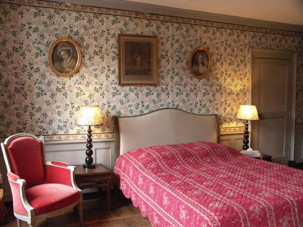 Chateau De Crocq - Chambres D'Hotes De Charme Rom bilde